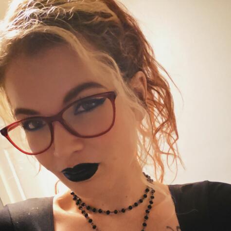 MadameThorn avatar