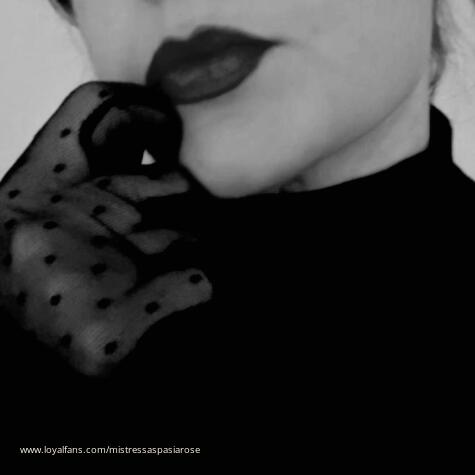 Chess Mistress Aspasia Rose avatar