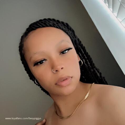 Sexypiggys avatar