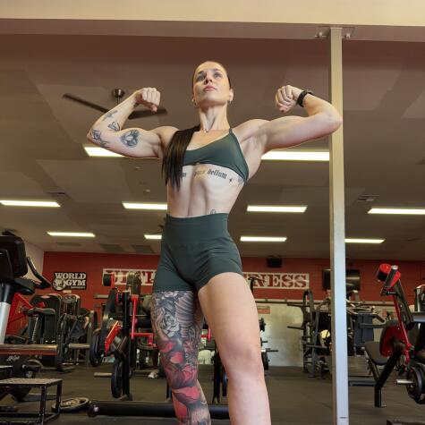 Muscle Mummy Cass avatar