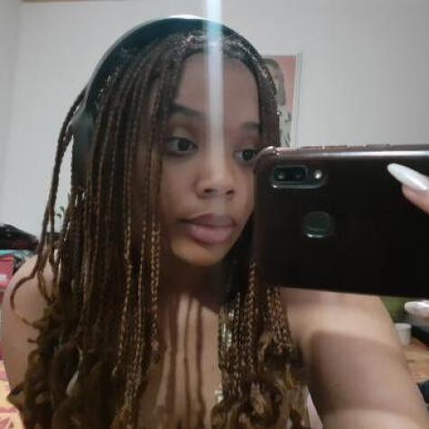Claire333 avatar