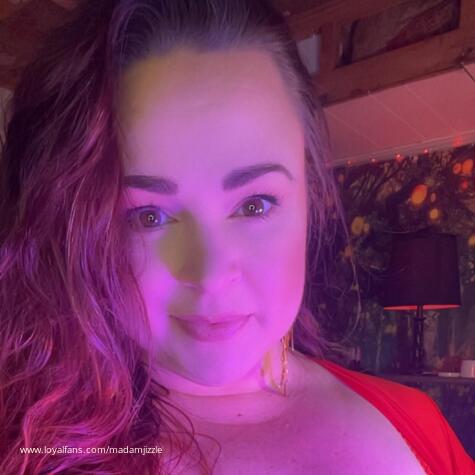 MadamJizzle avatar