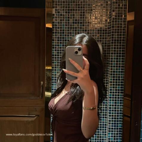godess1violet avatar