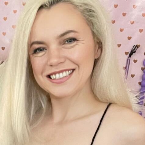 SophiaSinclaireX avatar