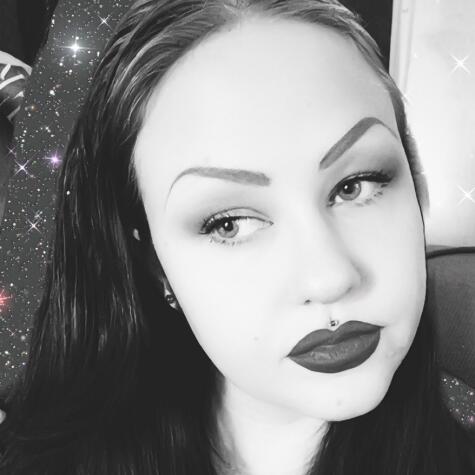Vesper Venefica avatar