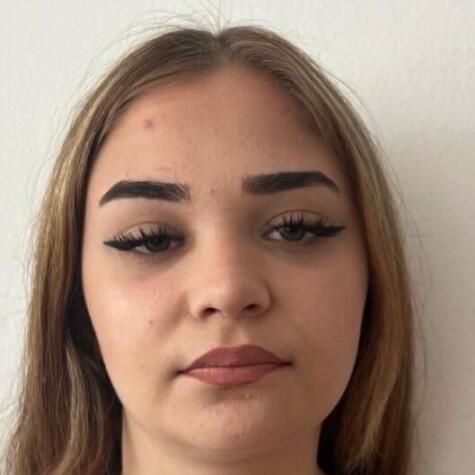 LanaMyst avatar