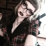 goddess eve, findomme, goth queen avatar