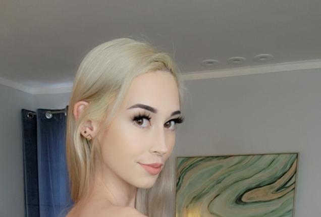 Motivation for the week ahead 💗 - Kandy Kaines Official Photos | www