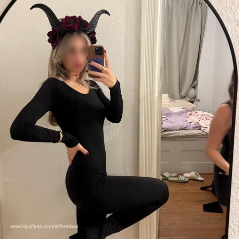 Ellaverse avatar