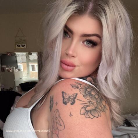 💋 - Curvybarbie69 Official Photos | LoyalFans