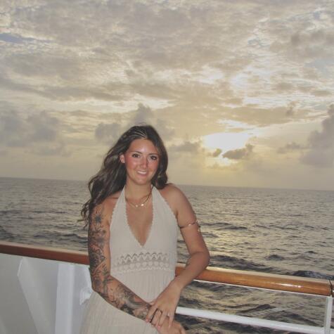 Bellabeachlover avatar