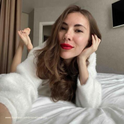 Princess Mary Findom Femdom avatar