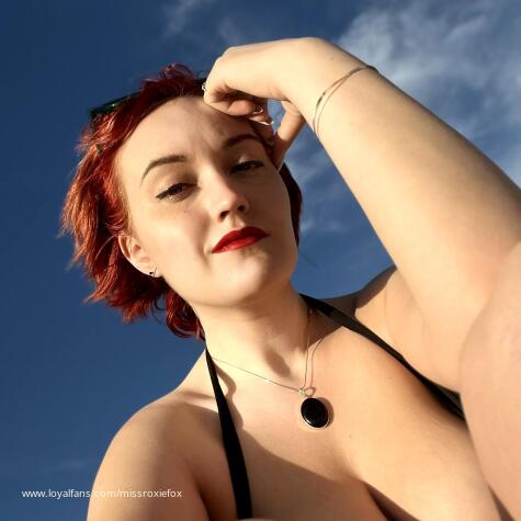 Goddess Roxie Fox avatar