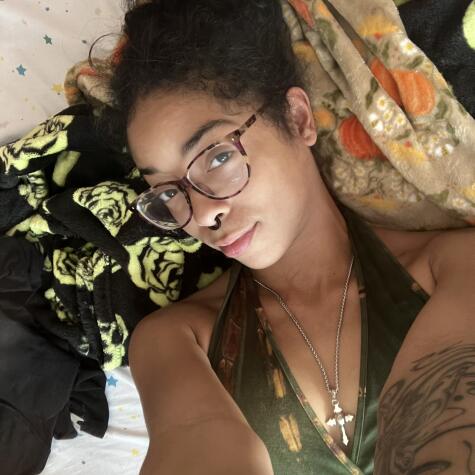 VelvetAng avatar