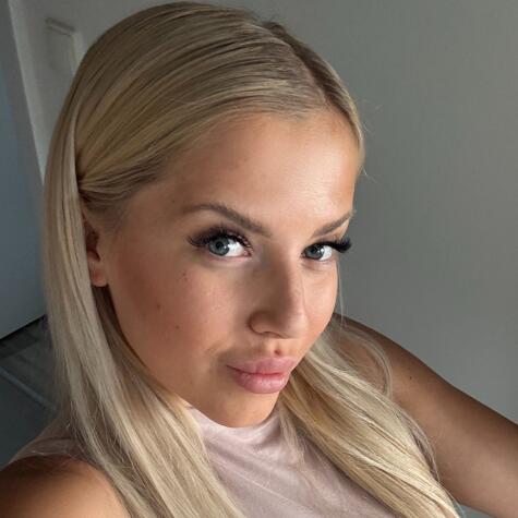 Lucy_Lou_VIP avatar