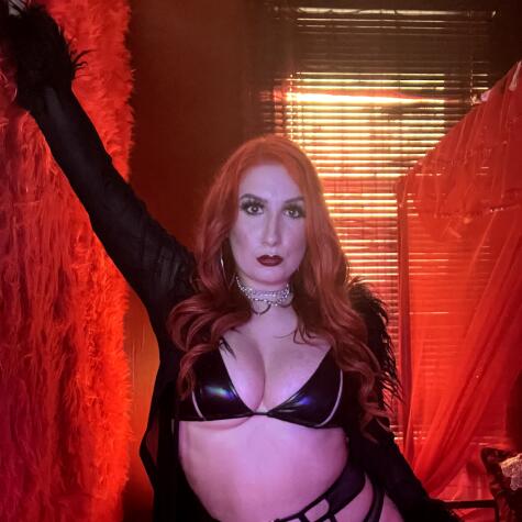 Queen Beatrixxxx avatar