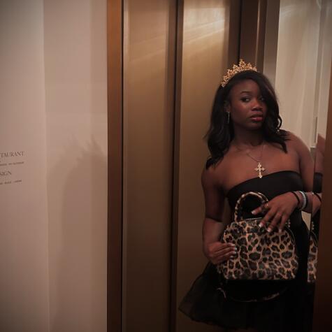 Yourqueenteya avatar