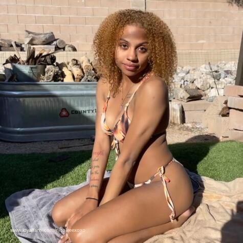 Nicoleeexoxo avatar