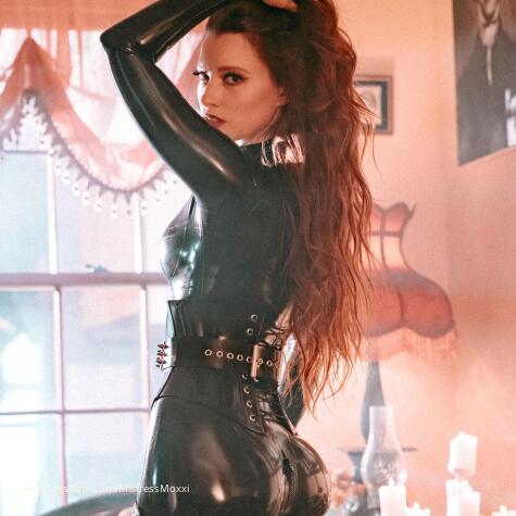 Madam Moxxi the Southern Latex Findom Femdom avatar