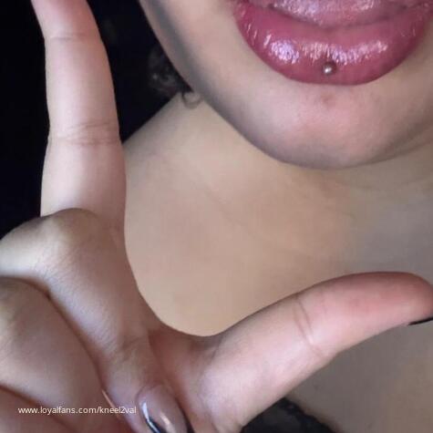 miss val findom avatar