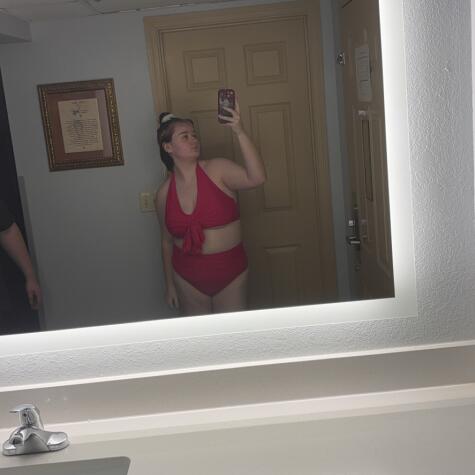 MommyEllaXO avatar