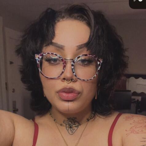NaNah13 avatar