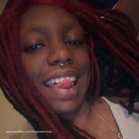 StarringShay avatar