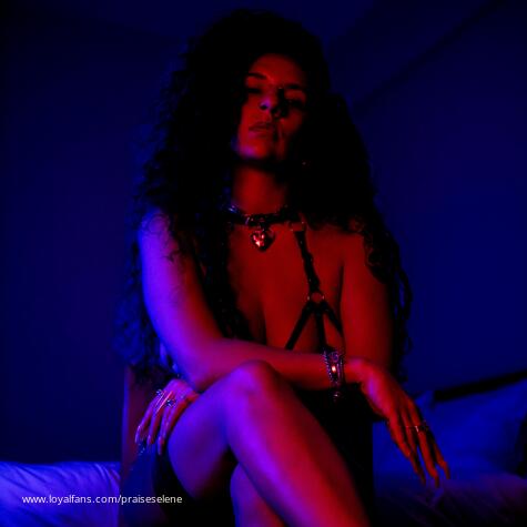 xSelenetheGoddess avatar