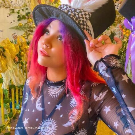 Duchess Cassie avatar