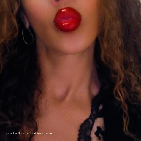 Mistress Paloma avatar