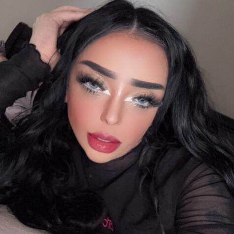 Diabla_kins's videos and clips | Official account | LoyalFans