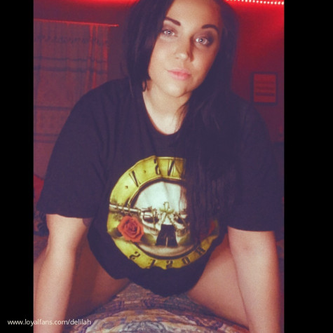 Delilah’s Official Social Fan Page | LoyalFans