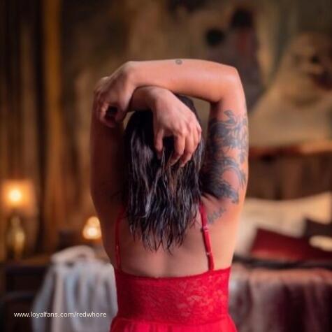 Red whore avatar