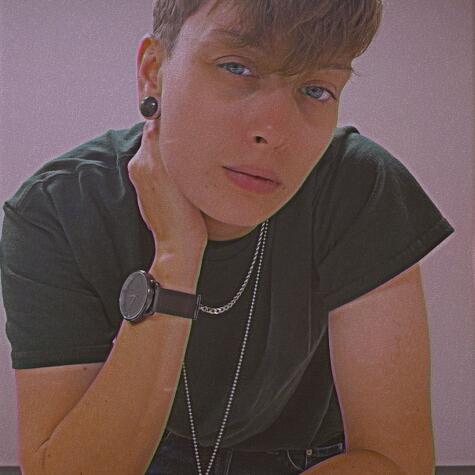Stonedlesbian518 avatar