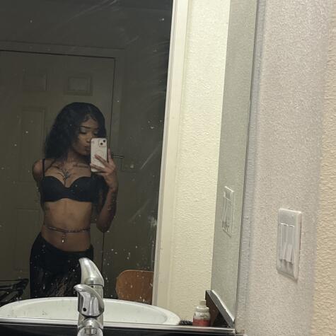 MoetDreamz avatar