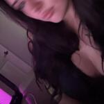 HeyVel avatar
