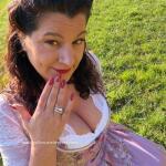 MrsHoneyTreat avatar