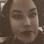 rosesnthegrvyrd avatar
