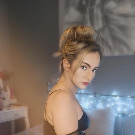 LeilaCamQueen avatar