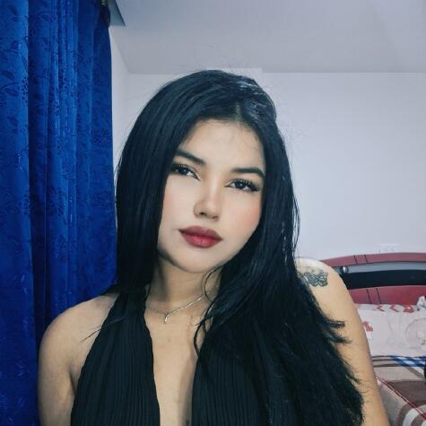 Laura_uwu avatar