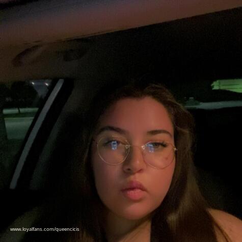 QueenCiciS avatar