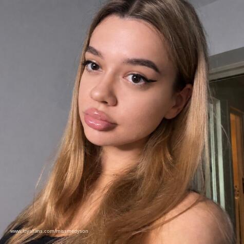 MissMedyson avatar