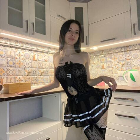 pollyred avatar