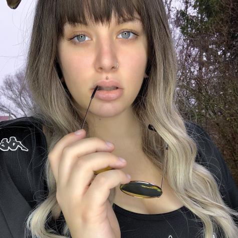 Elisa Hadid’s Official Social Fan Page | LoyalFans