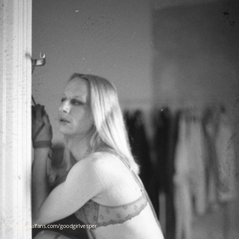 GoodGirlVesper avatar