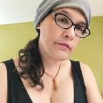 YourQueenBree avatar