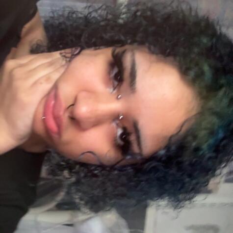witchyyan avatar