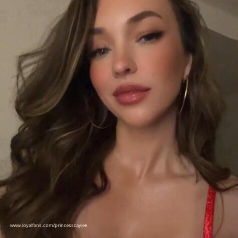 Princess Caylee Findom Femdom Worship avatar