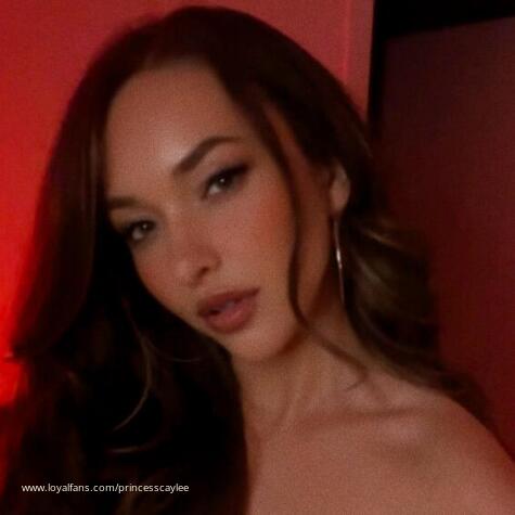 Princess Caylee Findom Femdom Worship avatar