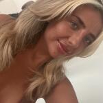 misssweetlara avatar